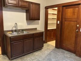 featured image of 4046 N 6th St