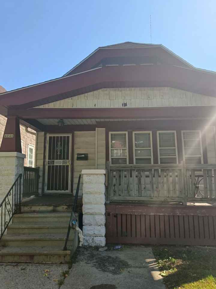 4046 N 6th St - Photo 2 of 18