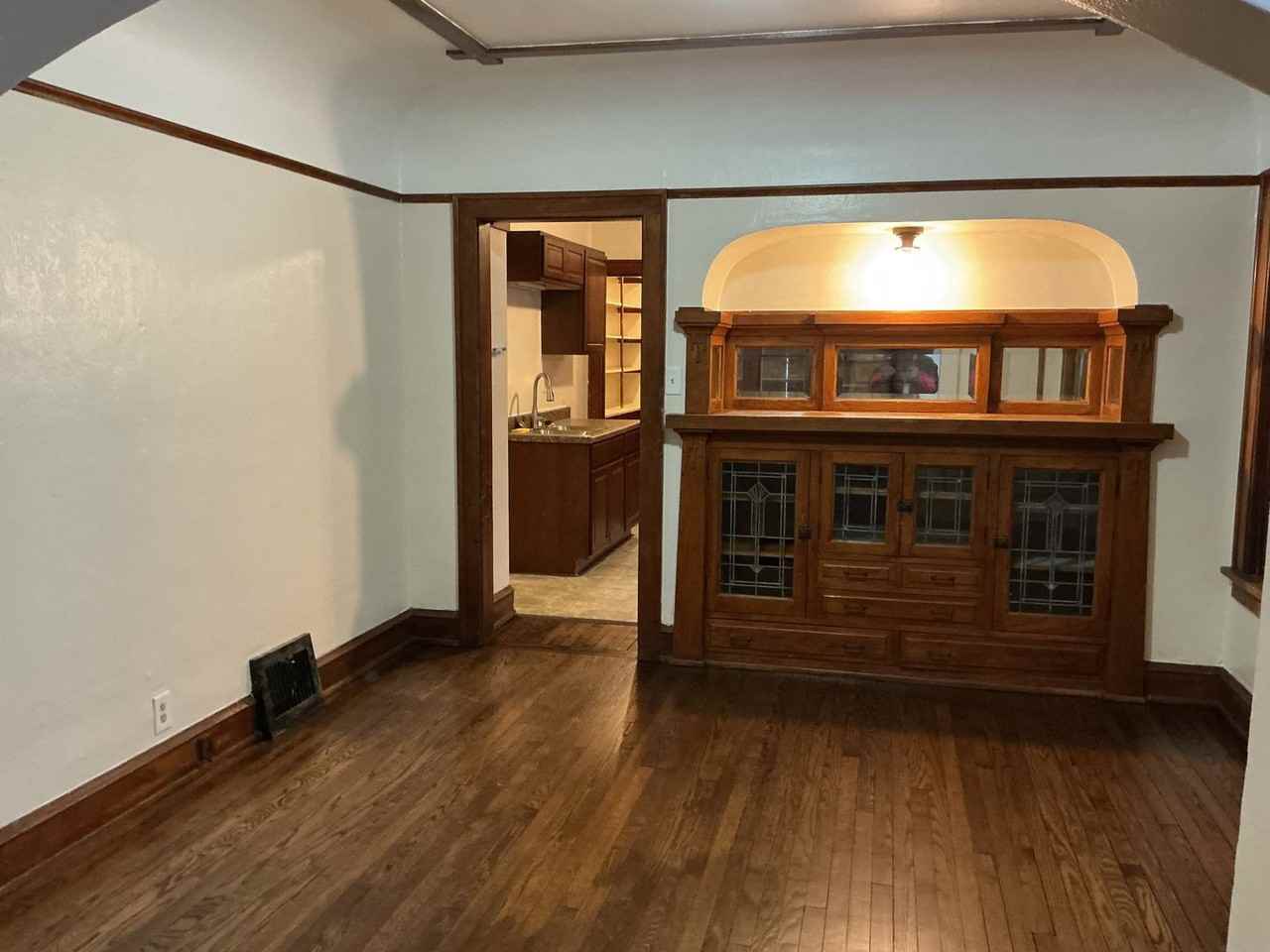 4046 N 6th St - Photo 4 of 18