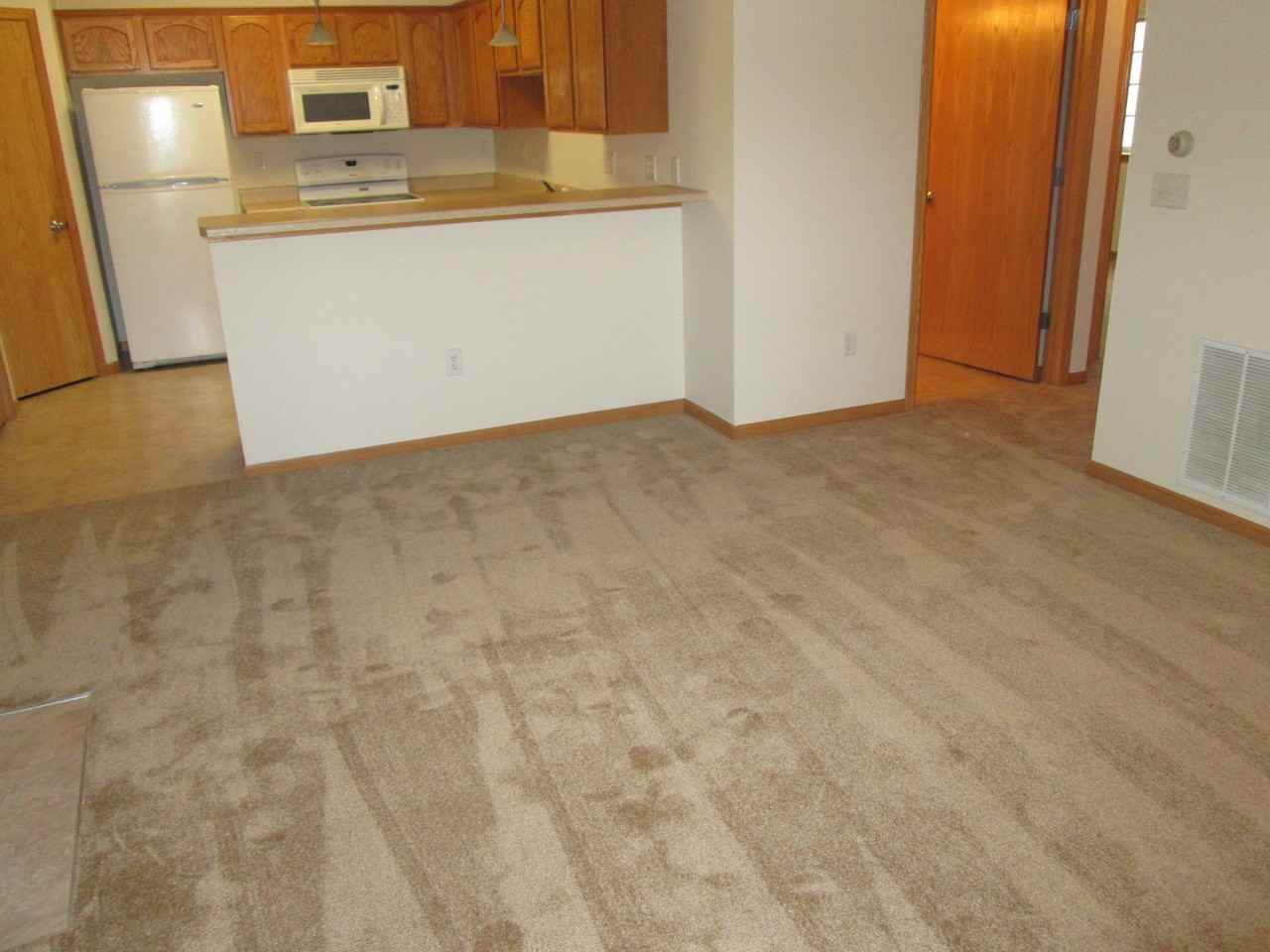 870 W Cherry St #2 - Photo 6 of 17