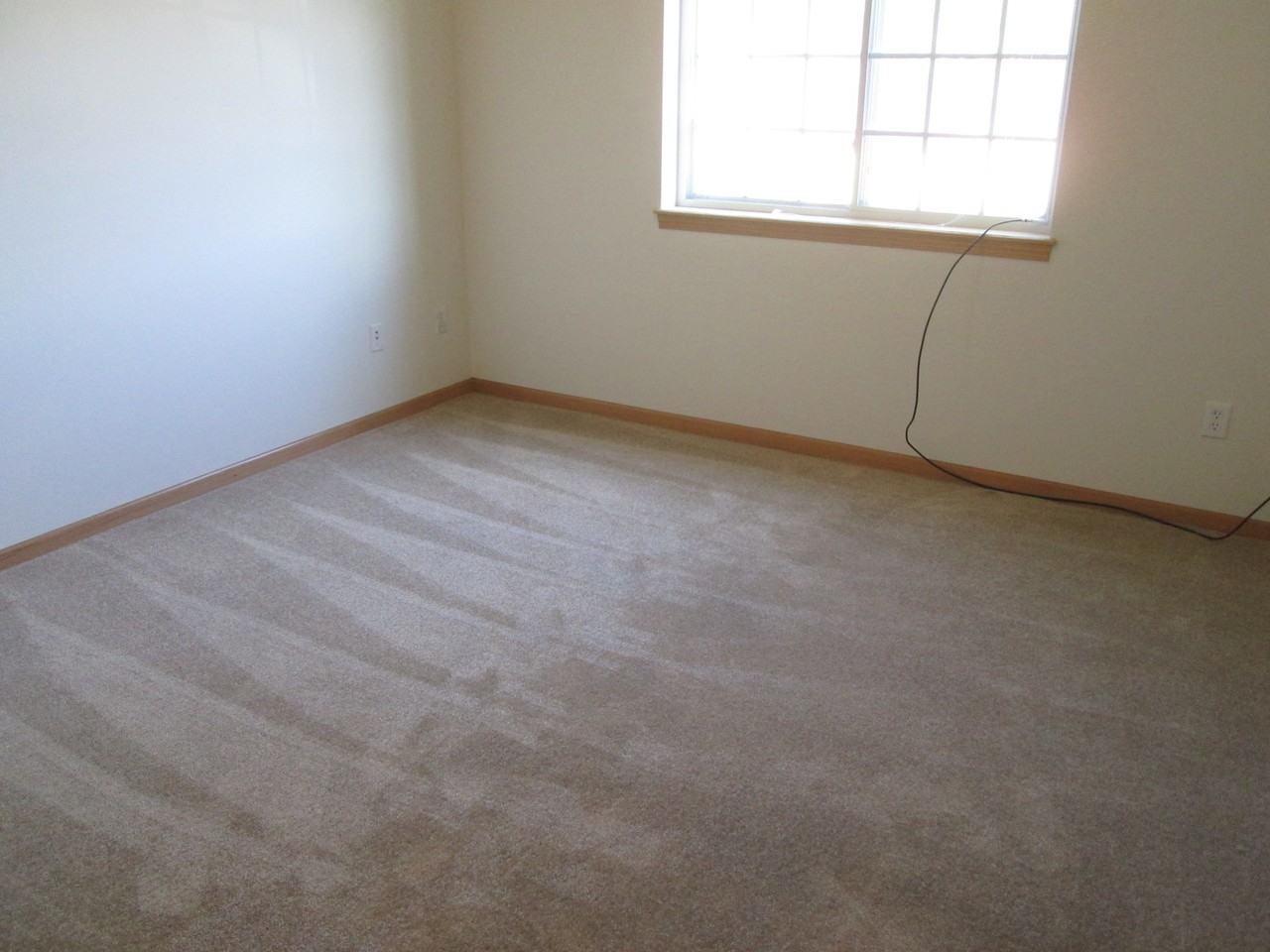 870 W Cherry St #2 - Photo 7 of 17