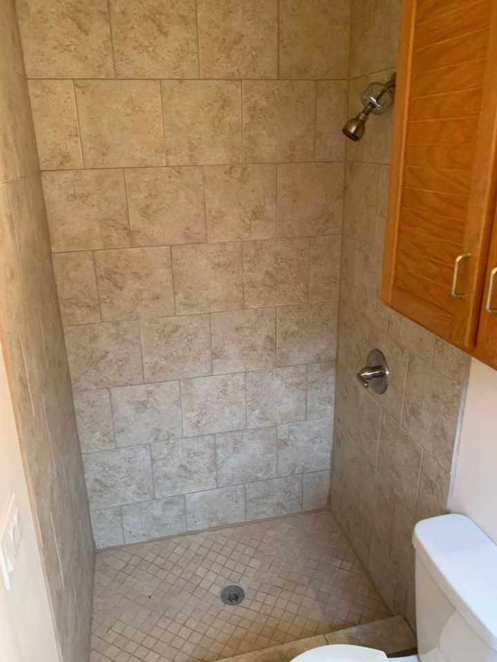 1116 Vassar Dr Ne - Photo 7 of 10