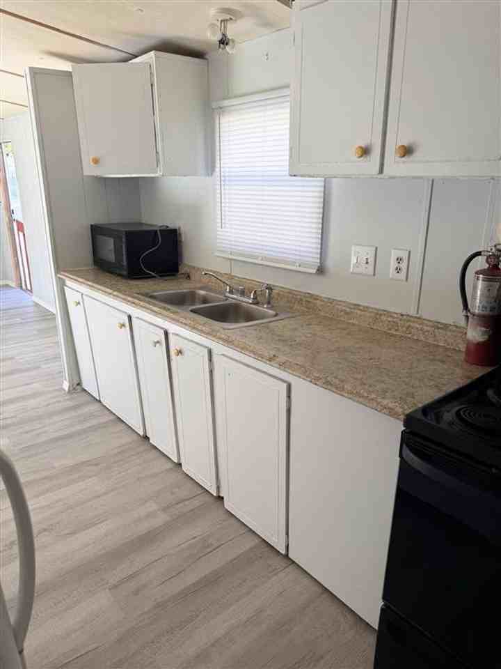 4909 Coronet Rd #C4MH - Photo 5 of 12