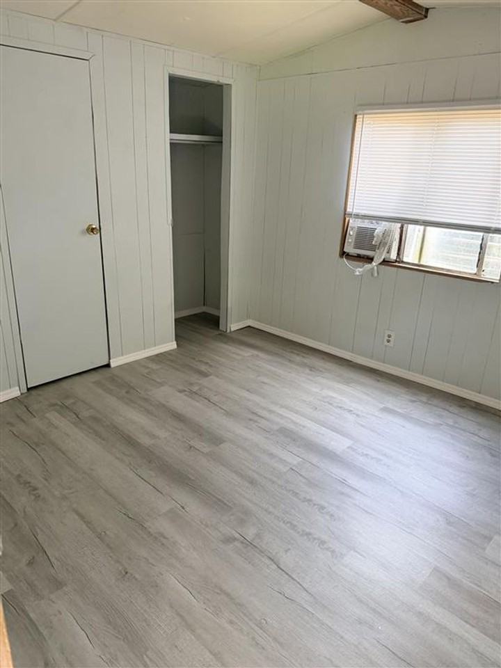 4909 Coronet Rd #C4MH - Photo 6 of 12