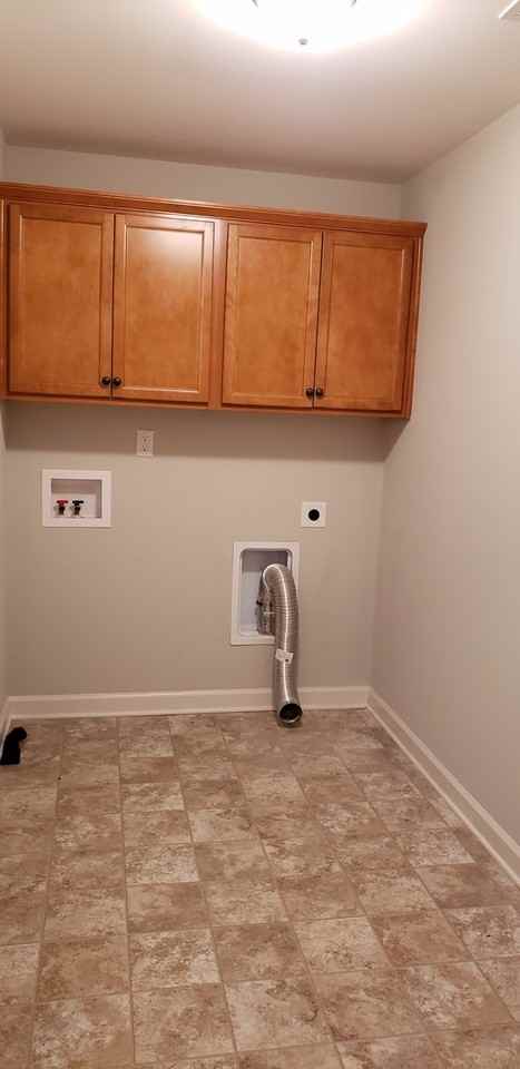 516 Amberdale Cir E - Photo 6 of 12