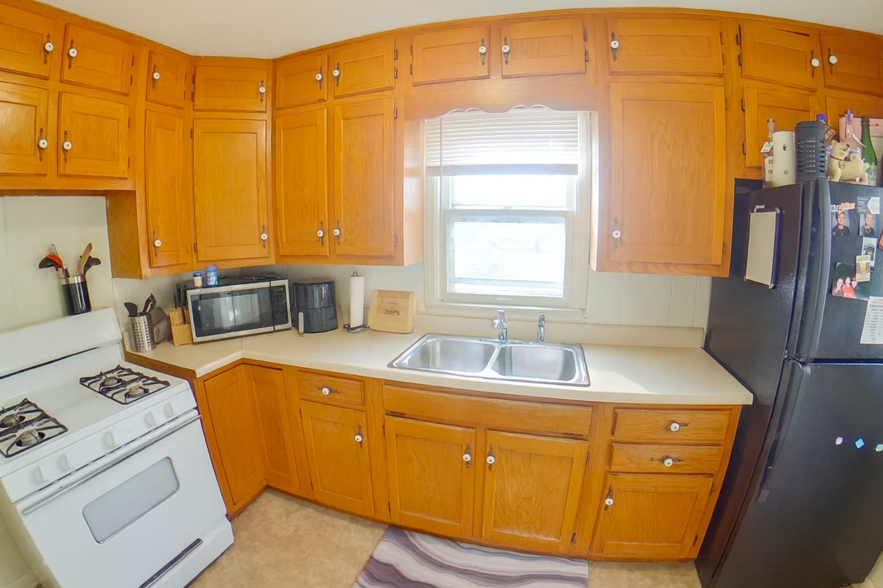 317 Kearney St - Photo 2 of 13