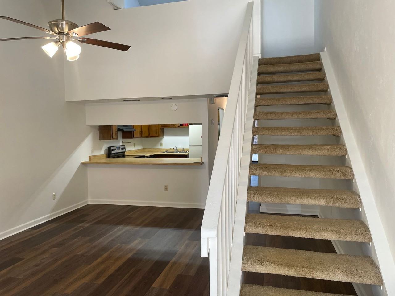 2873 Jim Lee Rd - Photo 4 of 12