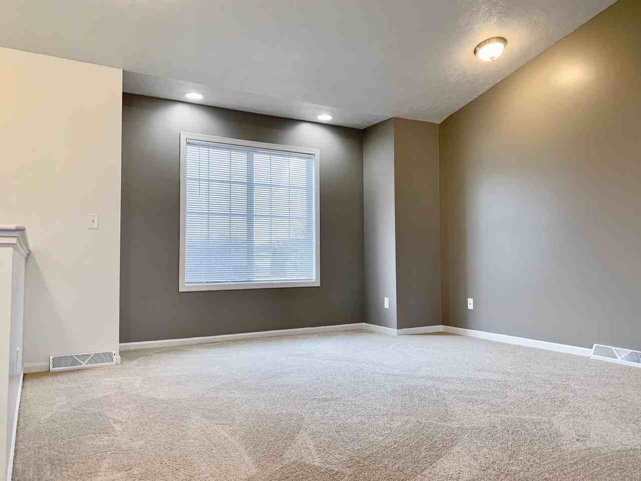 4640 Crosswinds Dr Se - Photo 3 of 30