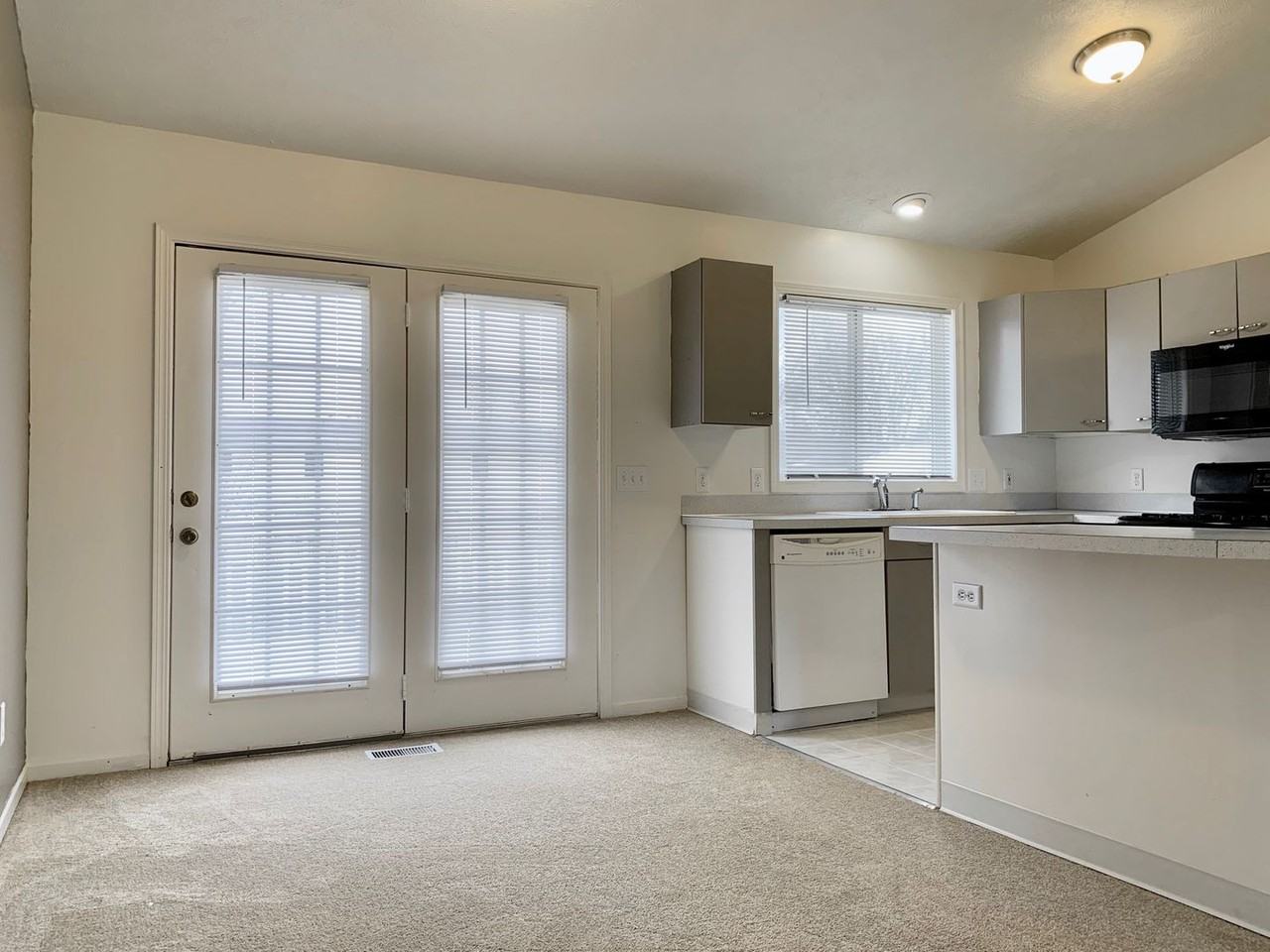 4640 Crosswinds Dr Se - Photo 7 of 30