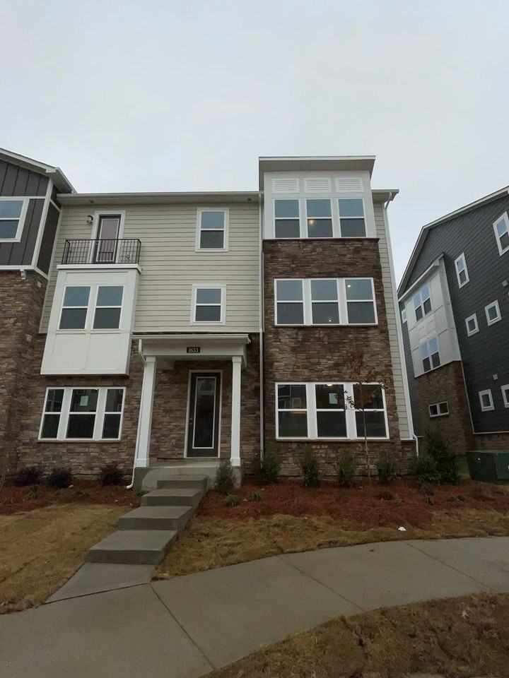 1633 Unison Dr - Photo 2 of 20