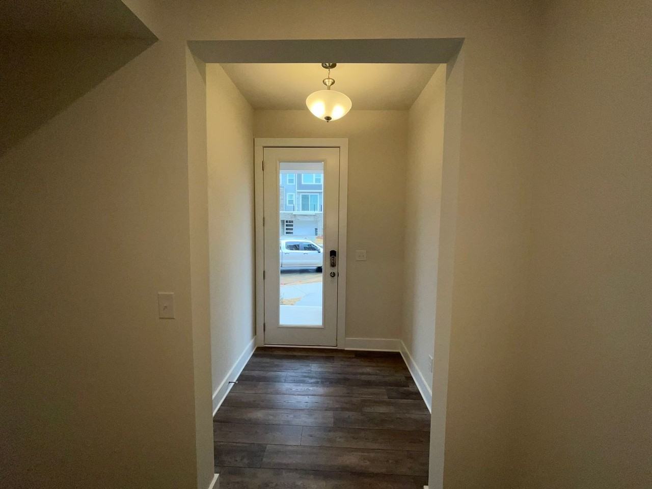 1633 Unison Dr - Photo 3 of 20