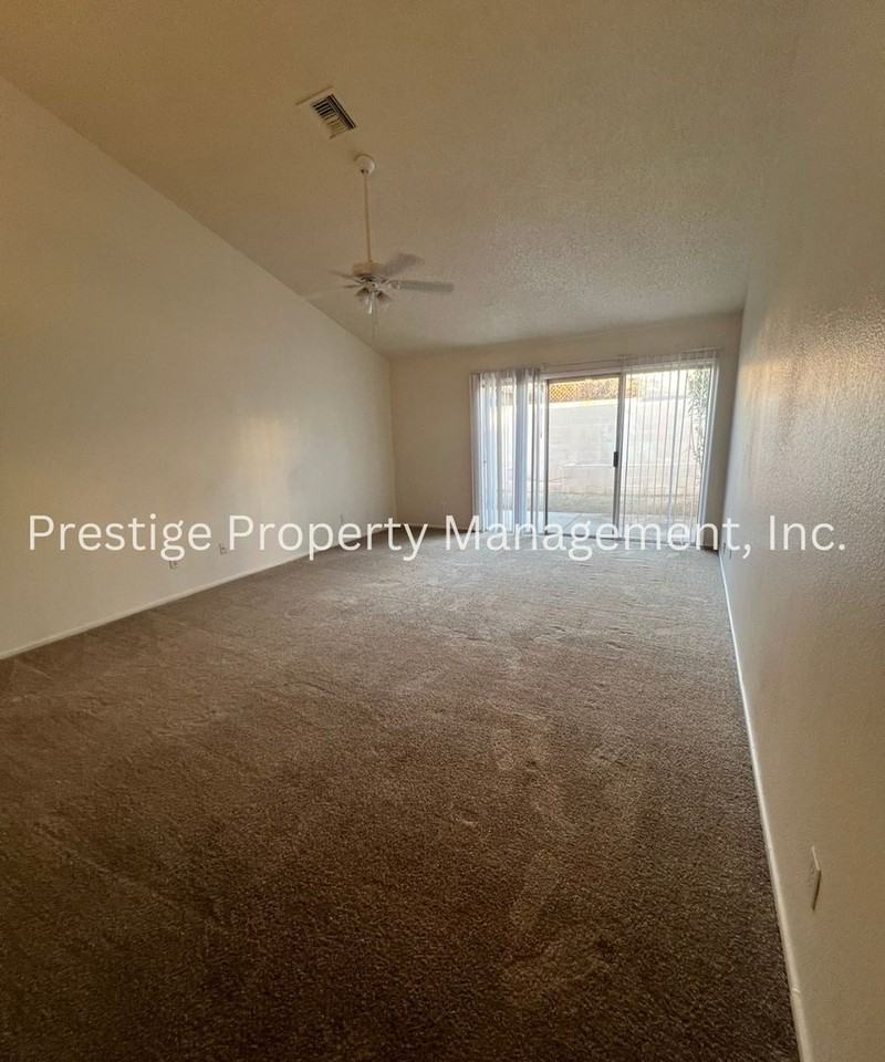 3030 W Via Principia - Photo 2 of 22