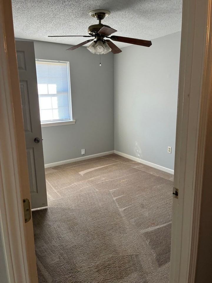 5 Hartwell Pl - Photo 5 of 9