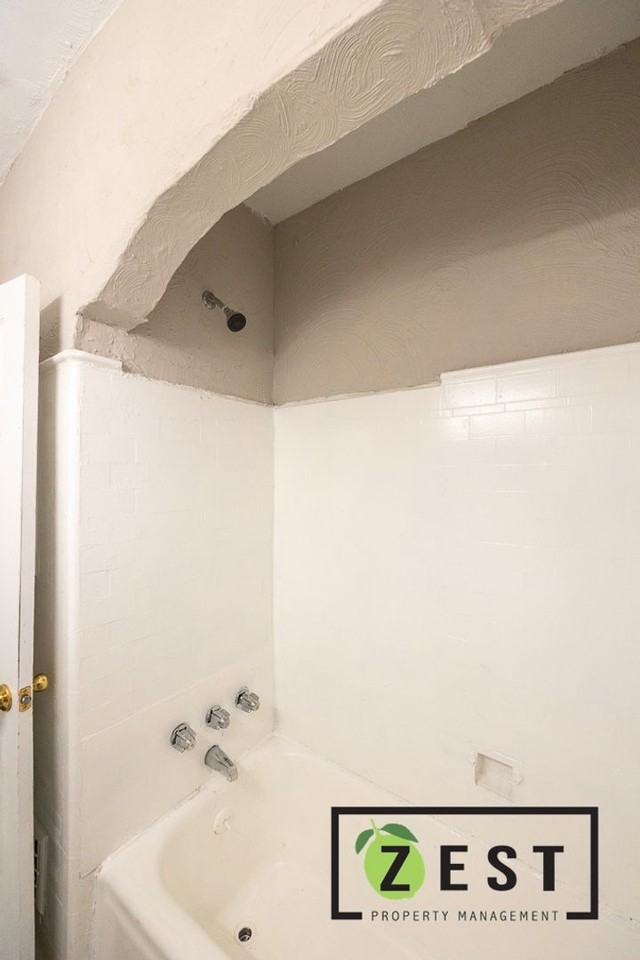 3209 3209 & 3211 Pasadena - Photo 7 of 18