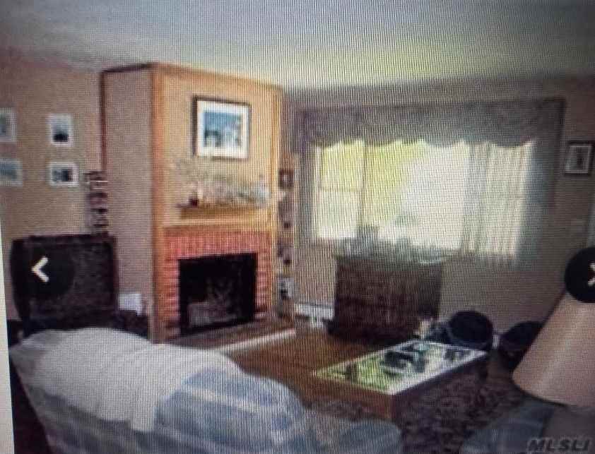 139 Parkside Ave - Photo 4 of 10