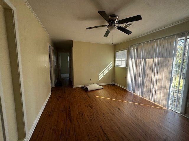 209 Starlight Dr - Photo 2 of 13