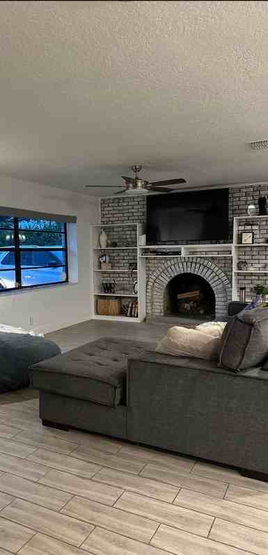 2840 Windsong Ln - Photo 2 of 4