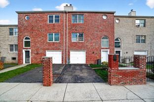 121 Arlington St - Photo 1 of 1