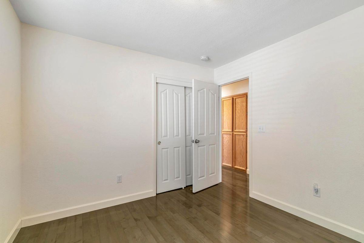 3257 Vista Del Lago Way - Photo 4 of 46