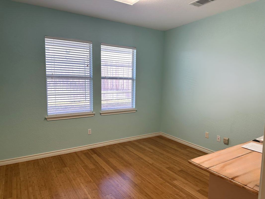 8700 Menchaca Rd ##803 - Photo 4 of 6