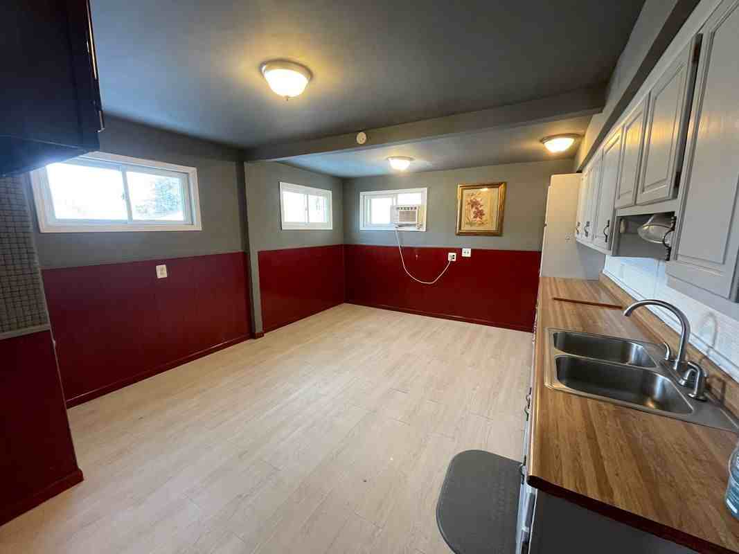 4331 6th St - Photo 3 of 22