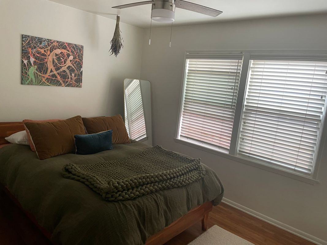 247 5th St ##B - Photo 4 of 8