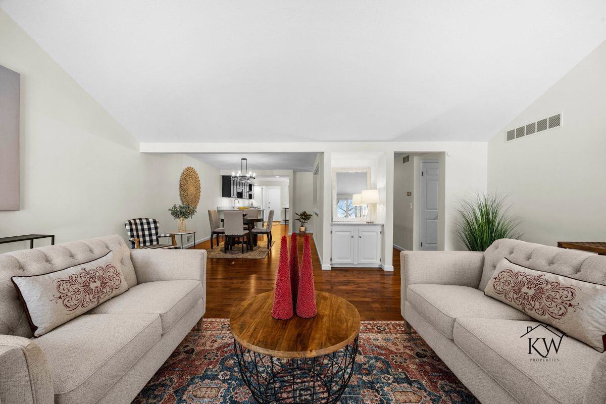 46 Creek Rdg - Photo 6 of 30