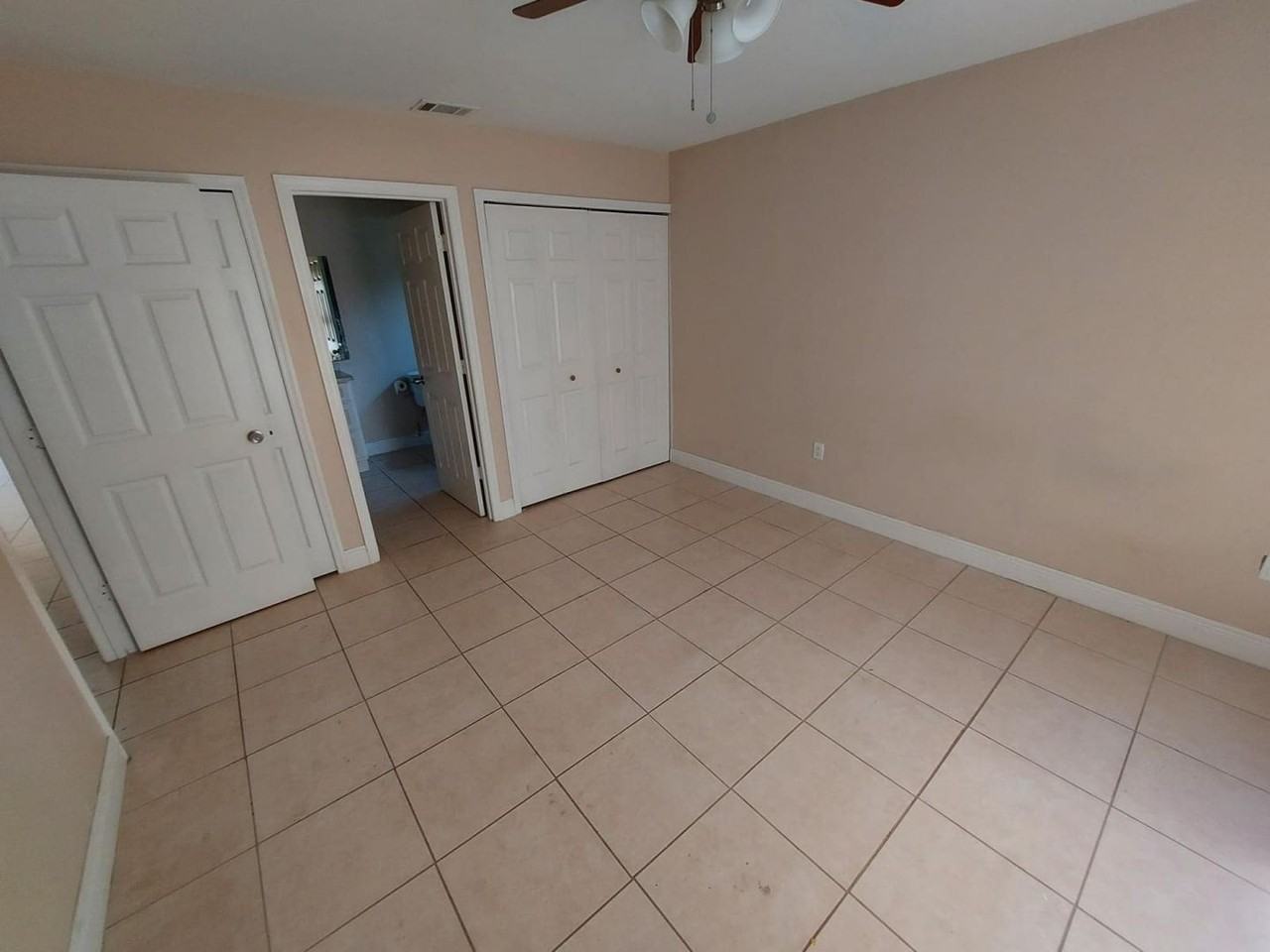 1401 Sugar Cane Dr - Photo 2 of 8