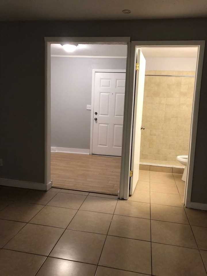 355 Weathersfield Ave - Photo 7 of 16