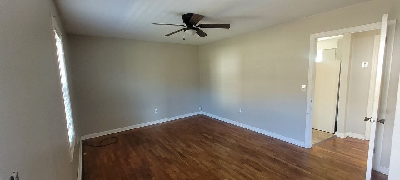 7205 Highway 11w - Photo 7 of 10