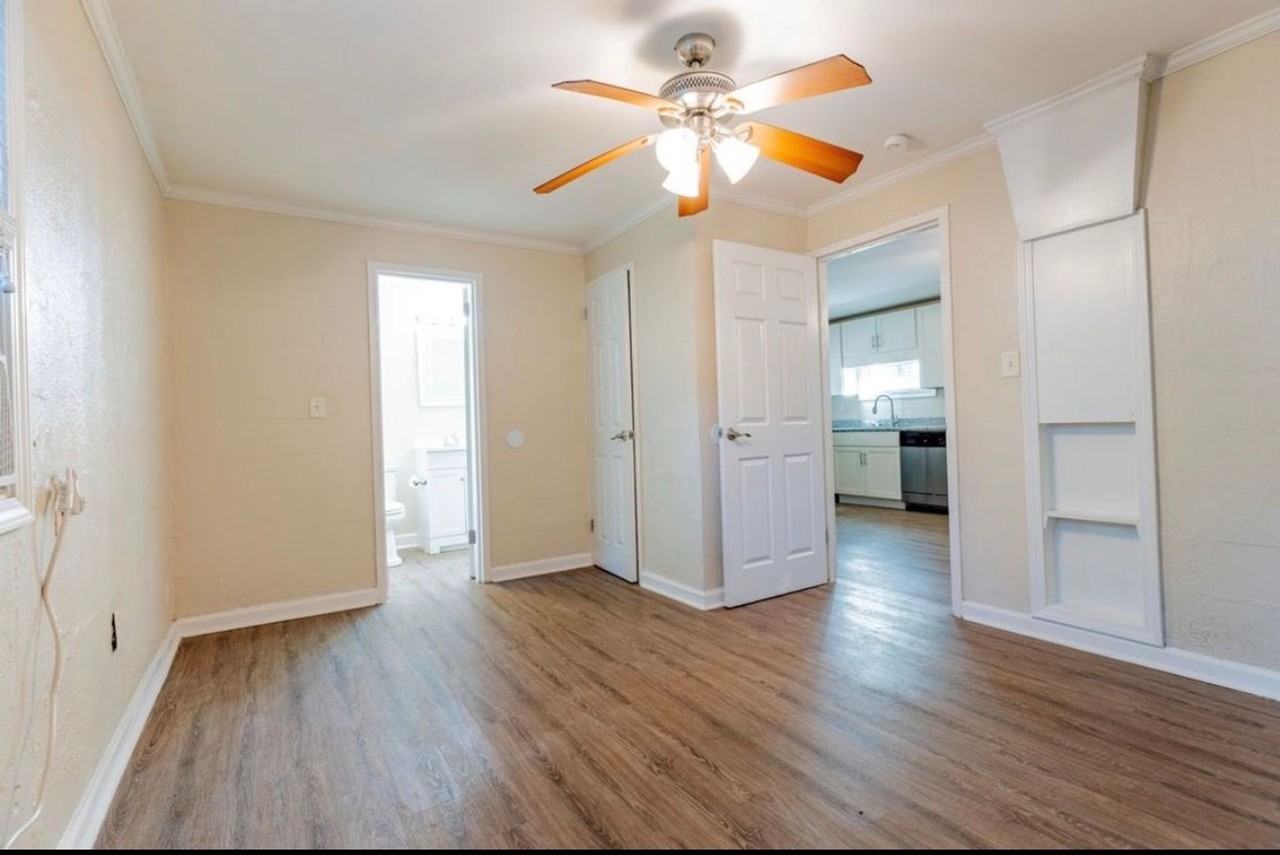 South Circle Apartments - Photo 7 of 9