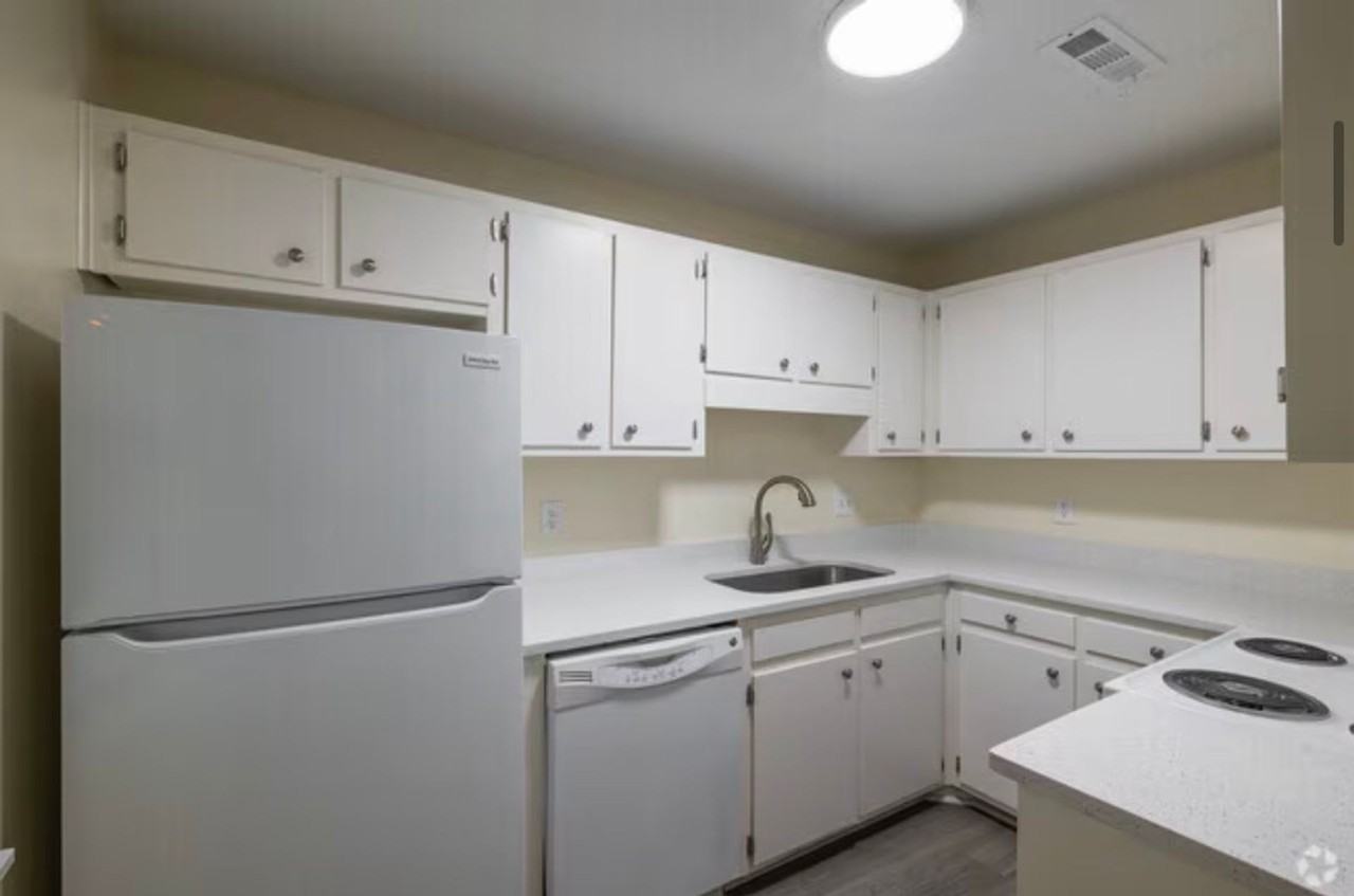 900 E Estates Blvd #930E - Photo 7 of 13