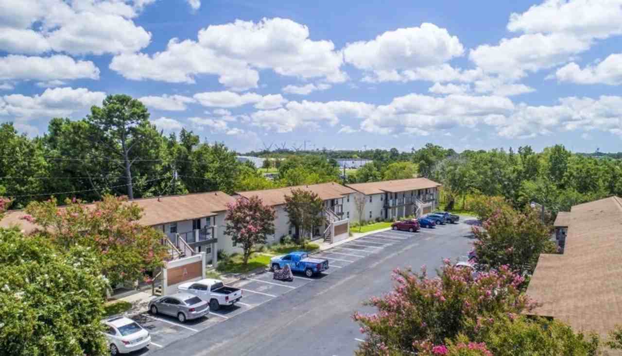 The Edge at Noisette Creek - Photo 2 of 7