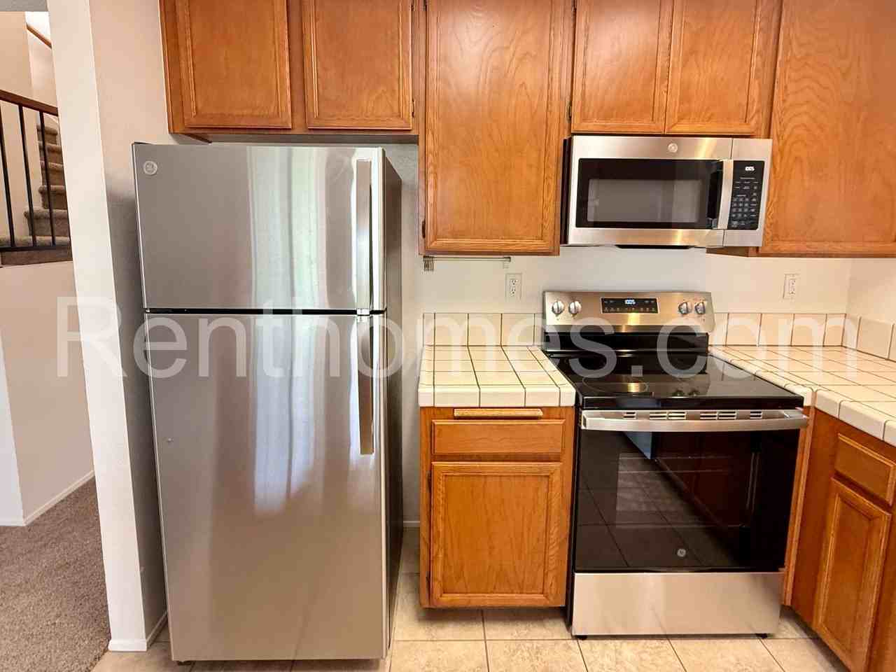 13546 Hike Ln - Photo 5 of 26