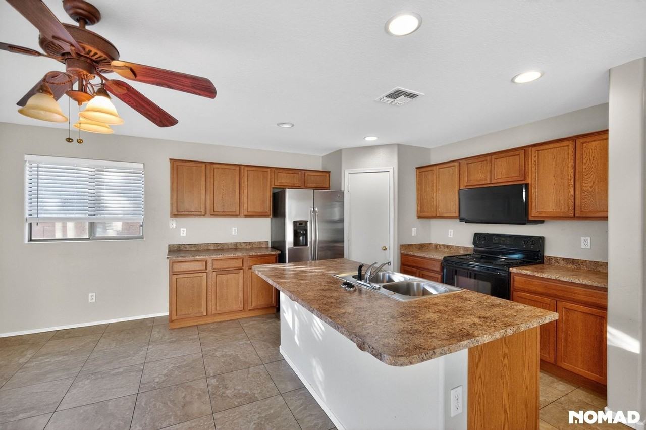 9323 W Crown King Rd - Photo 2 of 32