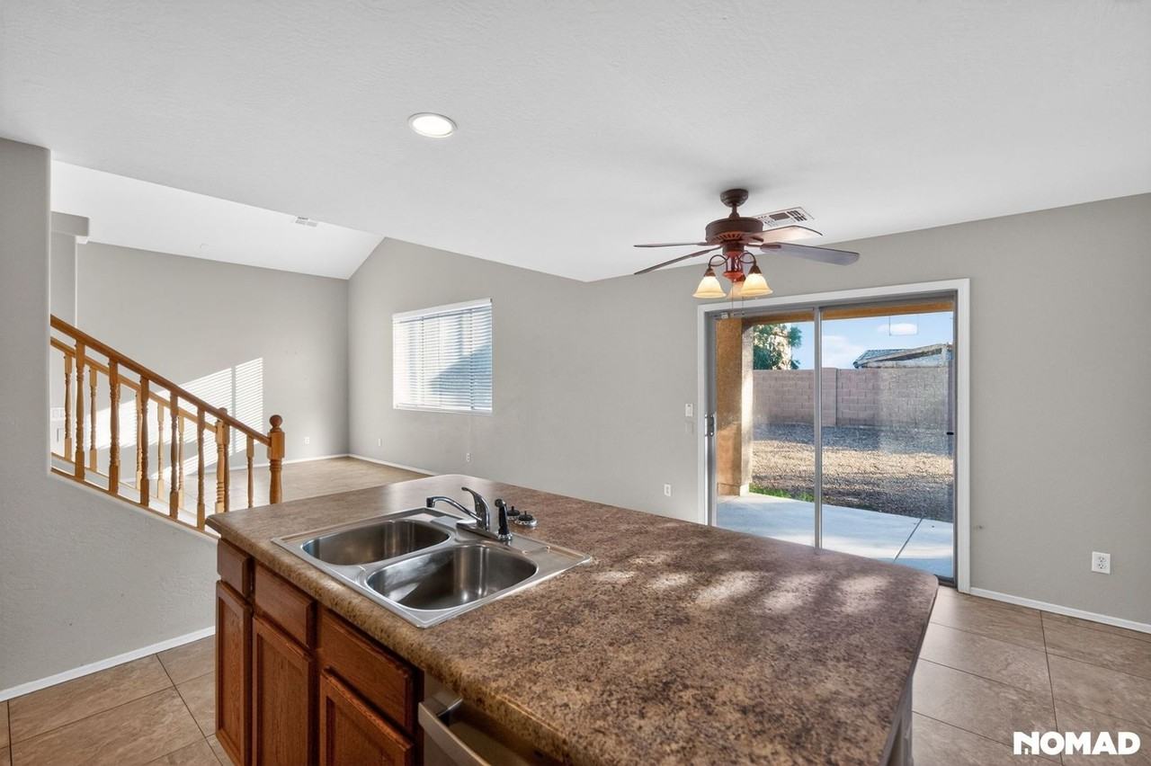 9323 W Crown King Rd - Photo 4 of 32