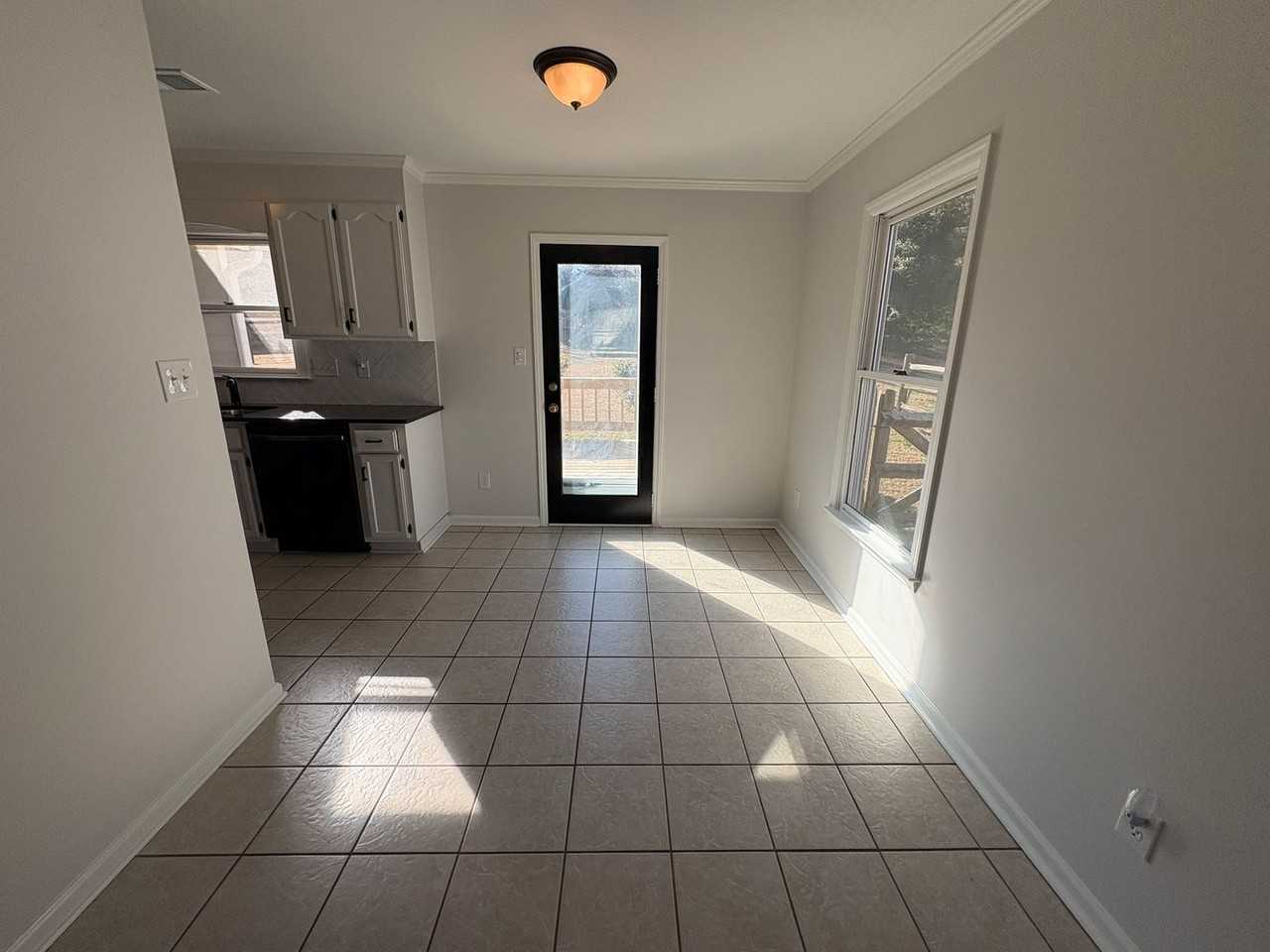 1311 Hathshire Dr - Photo 4 of 19