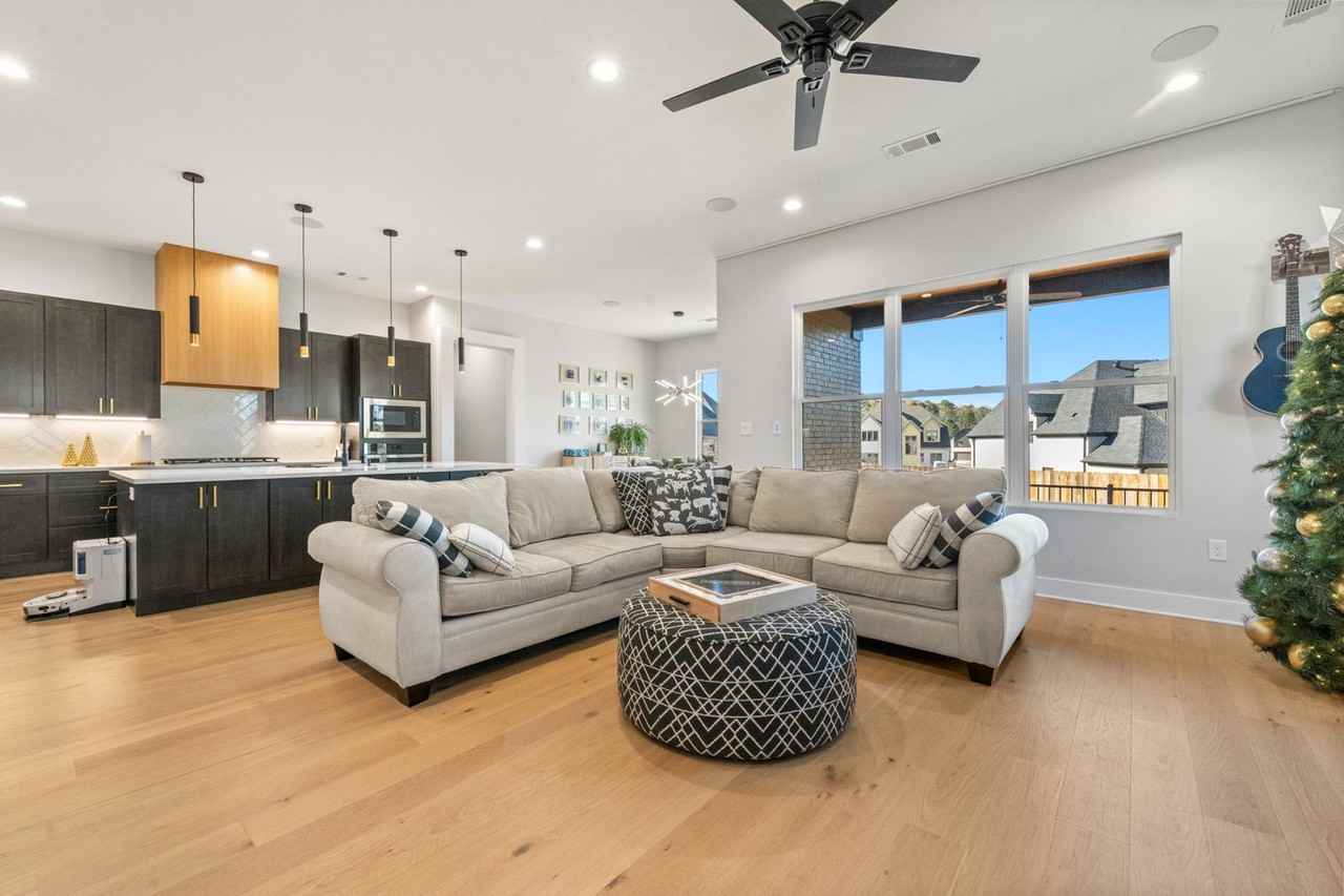 345 Fletcher Loop - Photo 3 of 30