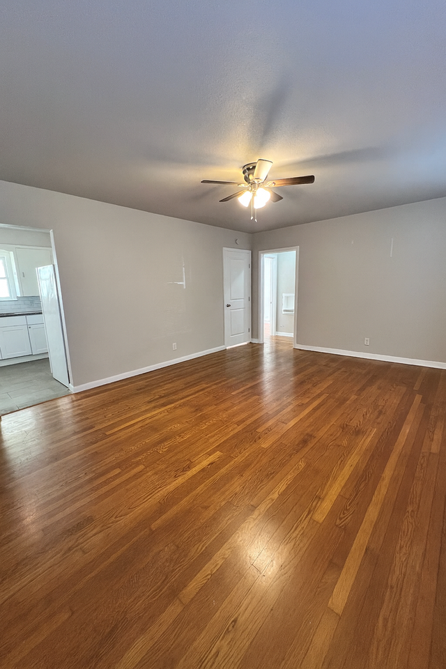 734 Donaldson Ave #B - Photo 2 of 16