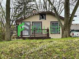 944 Highridge Ave - Photo 1 of 1