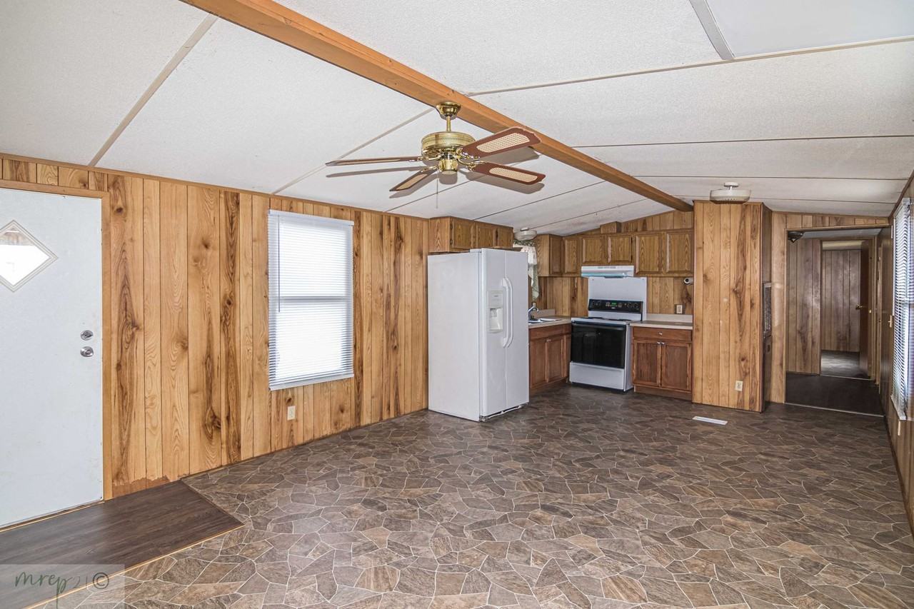 111 Clover Ridge Dr - Photo 2 of 13