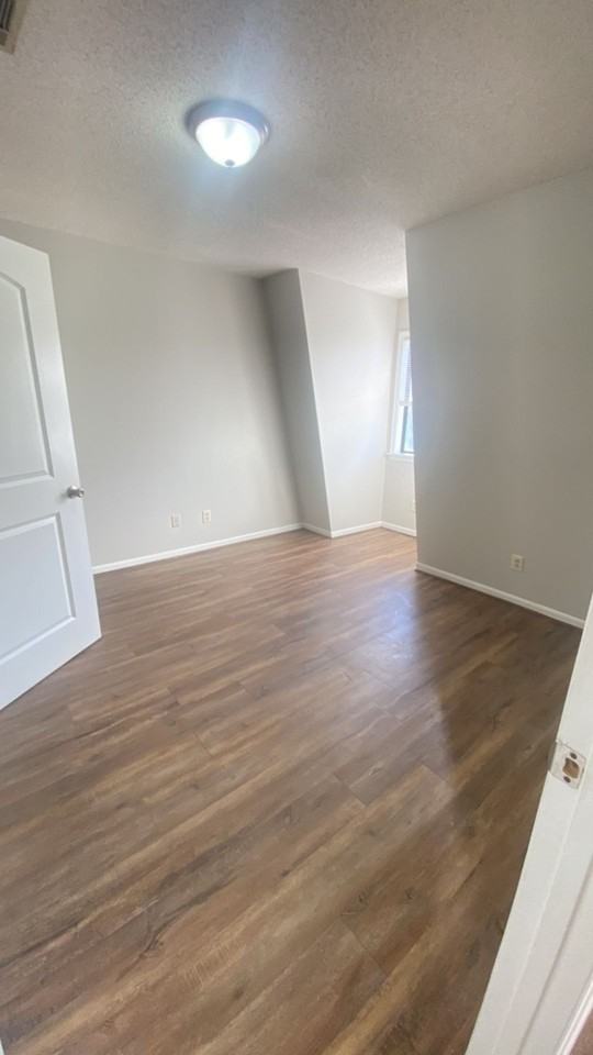 1801 45th St. - Photo 6 of 8