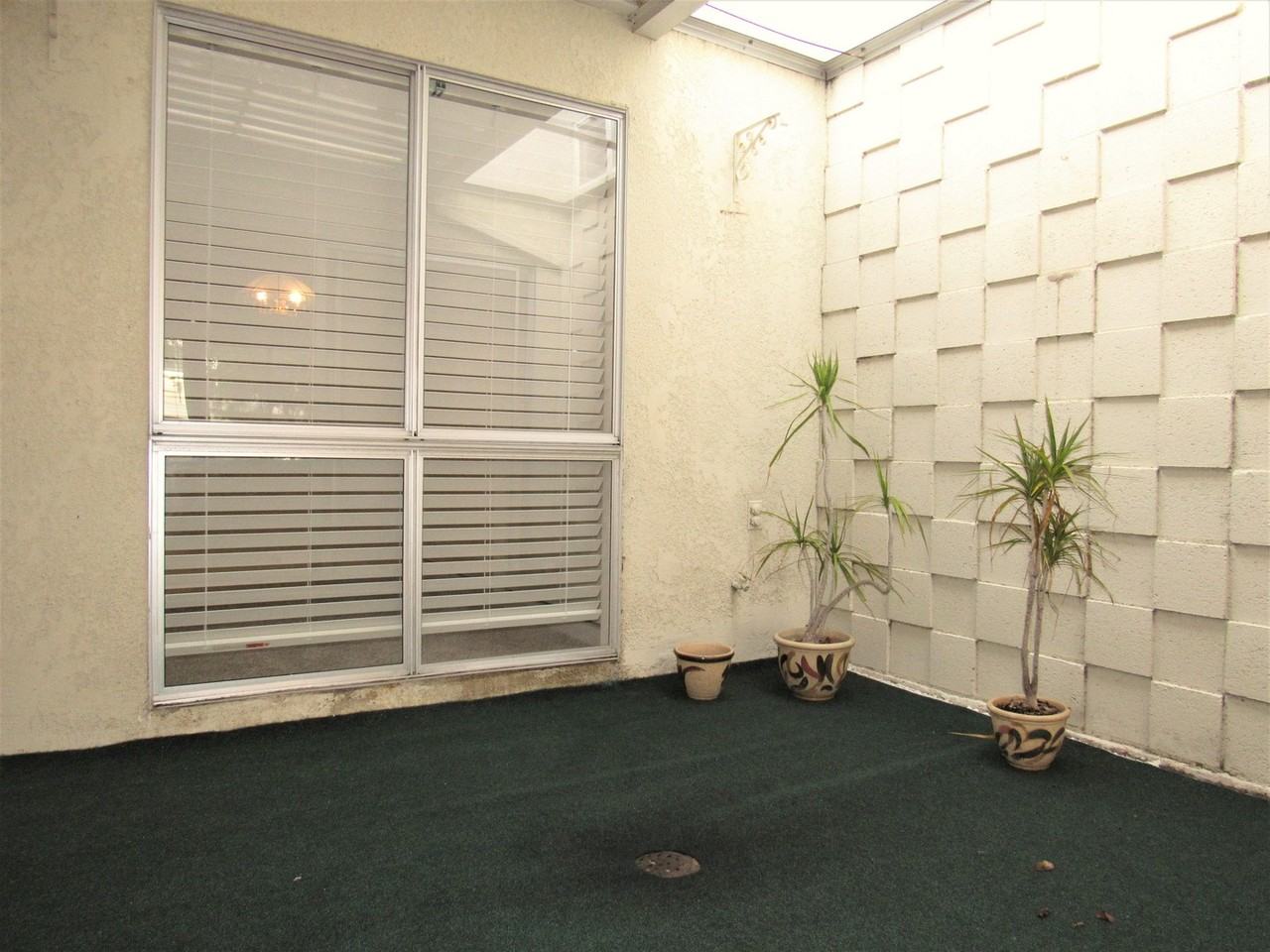 2350 Via Mariposa W #D - Photo 5 of 13