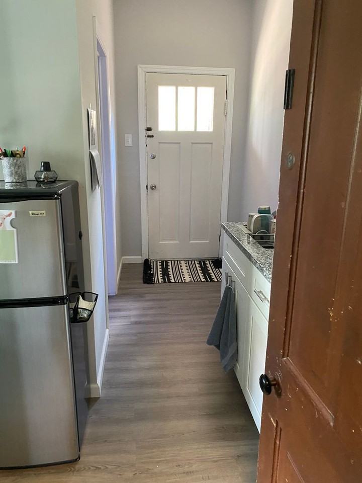 5128 Keystone St - Photo 5 of 17