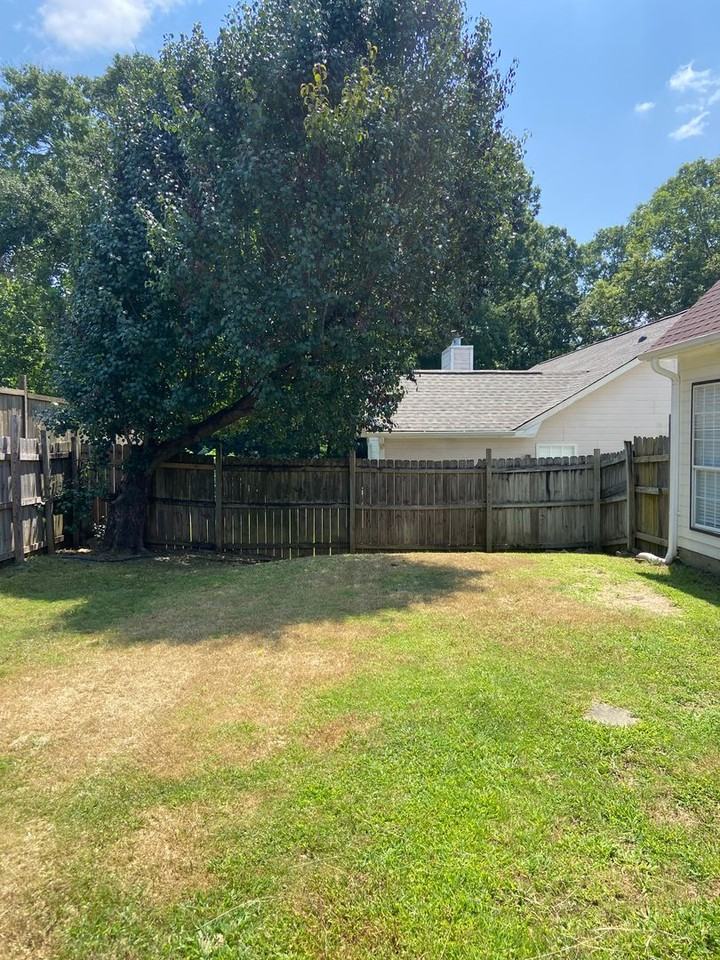 2032 King Charles Pl - Photo 5 of 23