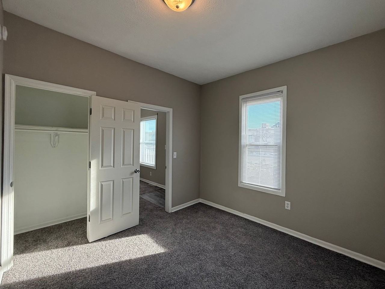 1724 Avenue A - Photo 6 of 10