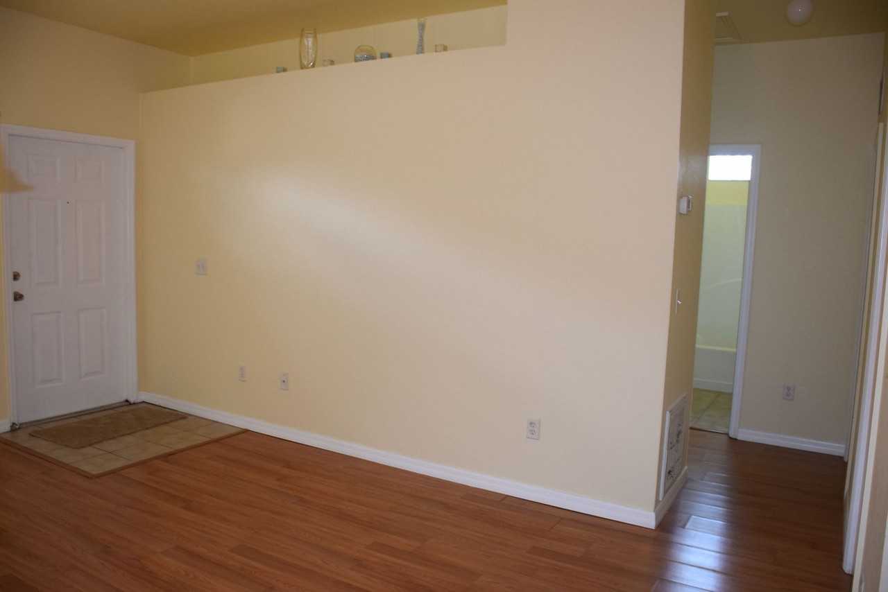 20202 Indian Creek Dr - Photo 6 of 15