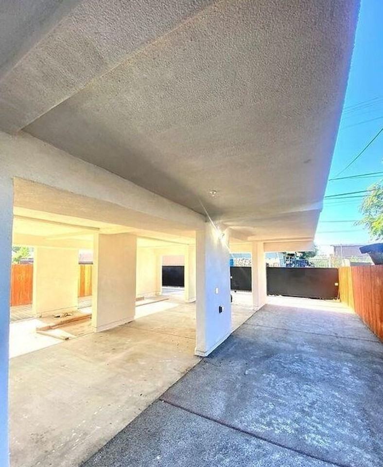 28(1128) - Photo 7 of 33