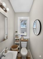 featured image of 44 Clifford St