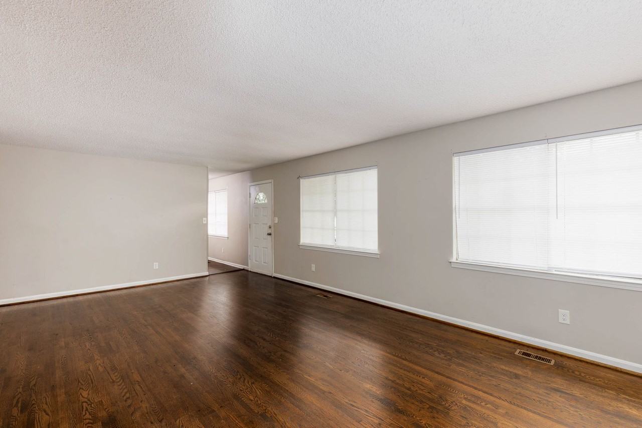 7232 Naples Ave - Photo 6 of 22